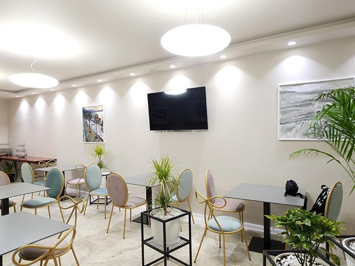 Festim Villa Hotel Vlorë Extérieur photo