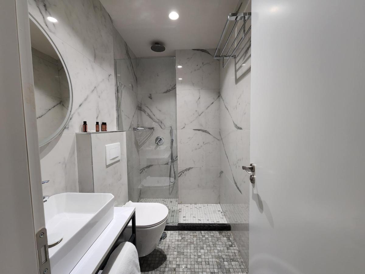 Festim Villa Hotel Vlorë Extérieur photo