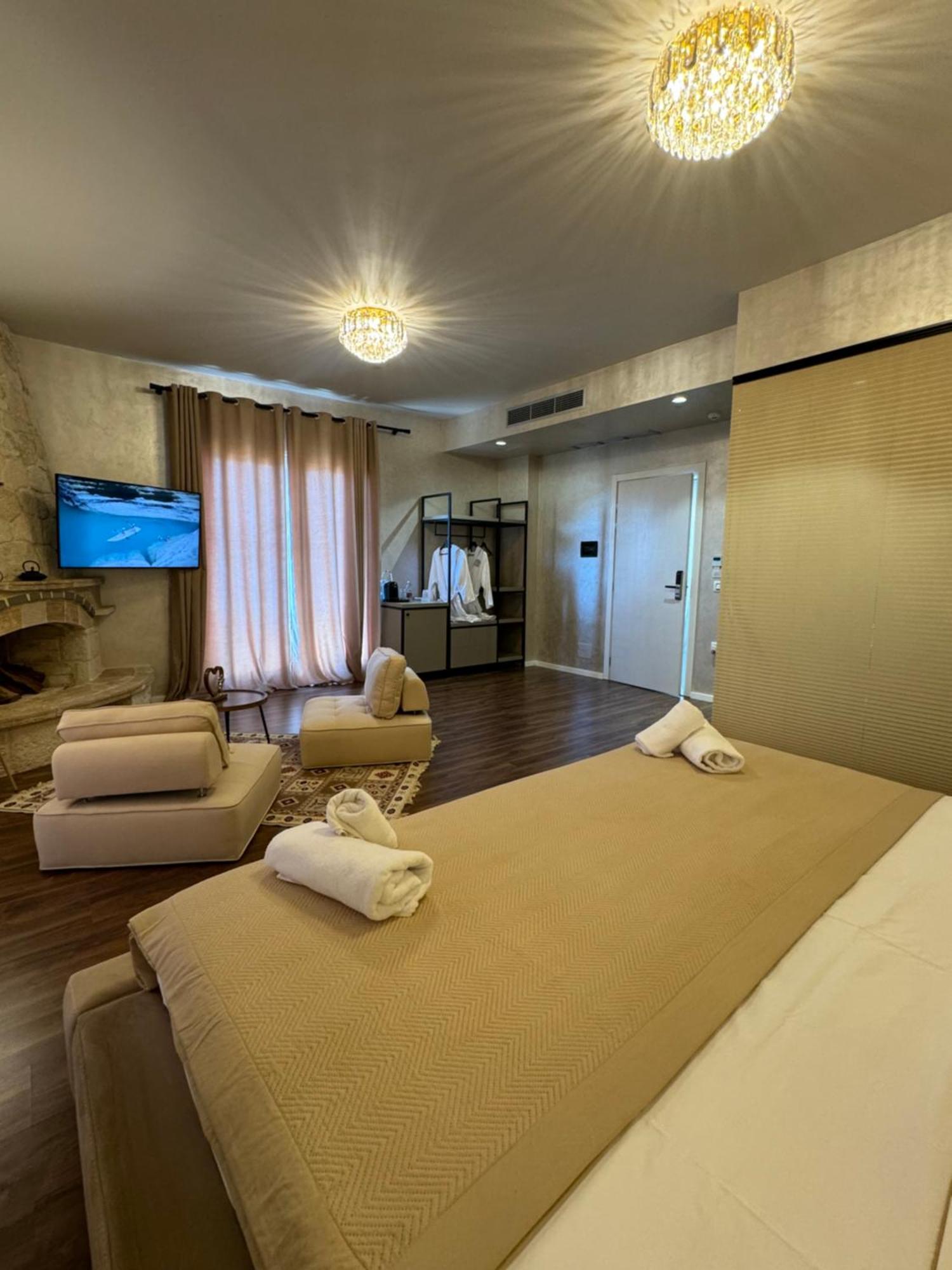 Festim Villa Hotel Vlorë Extérieur photo